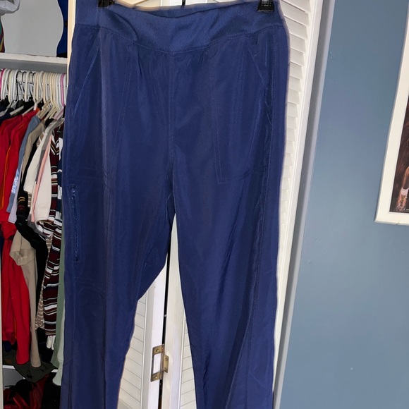 Blue Scrup top that is a small size with blue medium pants, Beautiful Uniform - Picture 7 of 8